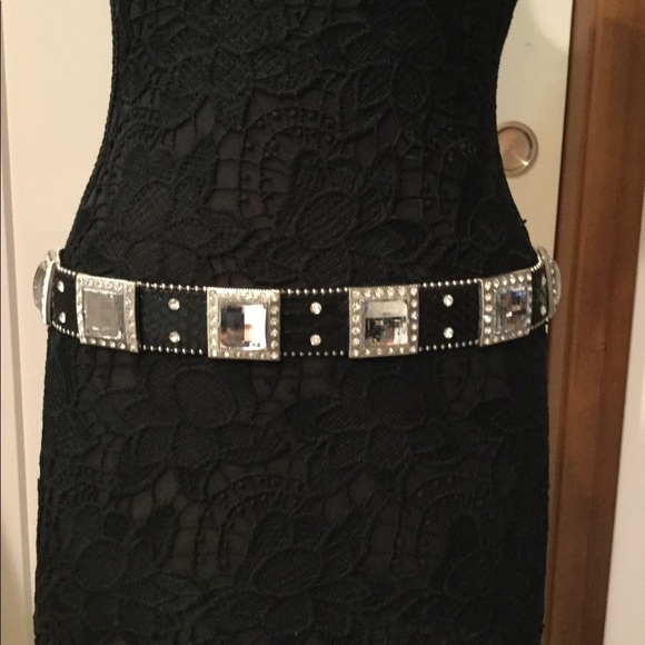 The buckle belt